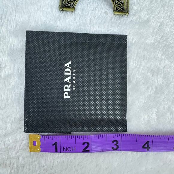 Prada charm from the beauty line. So cute! NEW - Picture 6 of 7